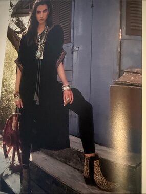 Double D Ranch Sandia Passage Tunic